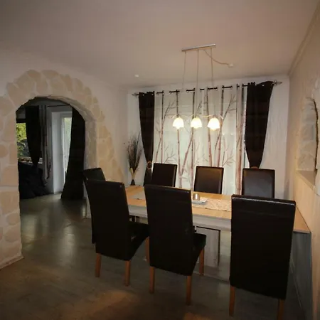 Apartment Haus Abbi, Mit Schwimmbad Hage