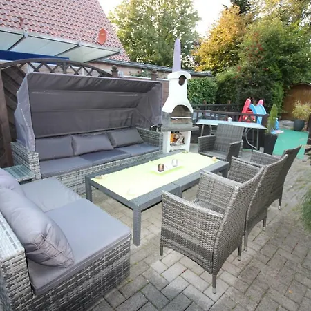 Haus Abbi, Mit Schwimmbad