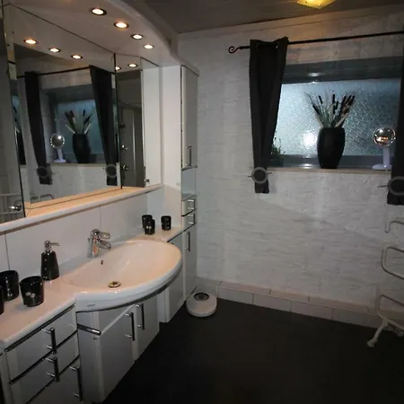 Haus Abbi, Mit Schwimmbad Hage