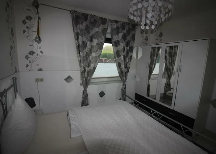 Haus Abbi, Mit Schwimmbad Hage